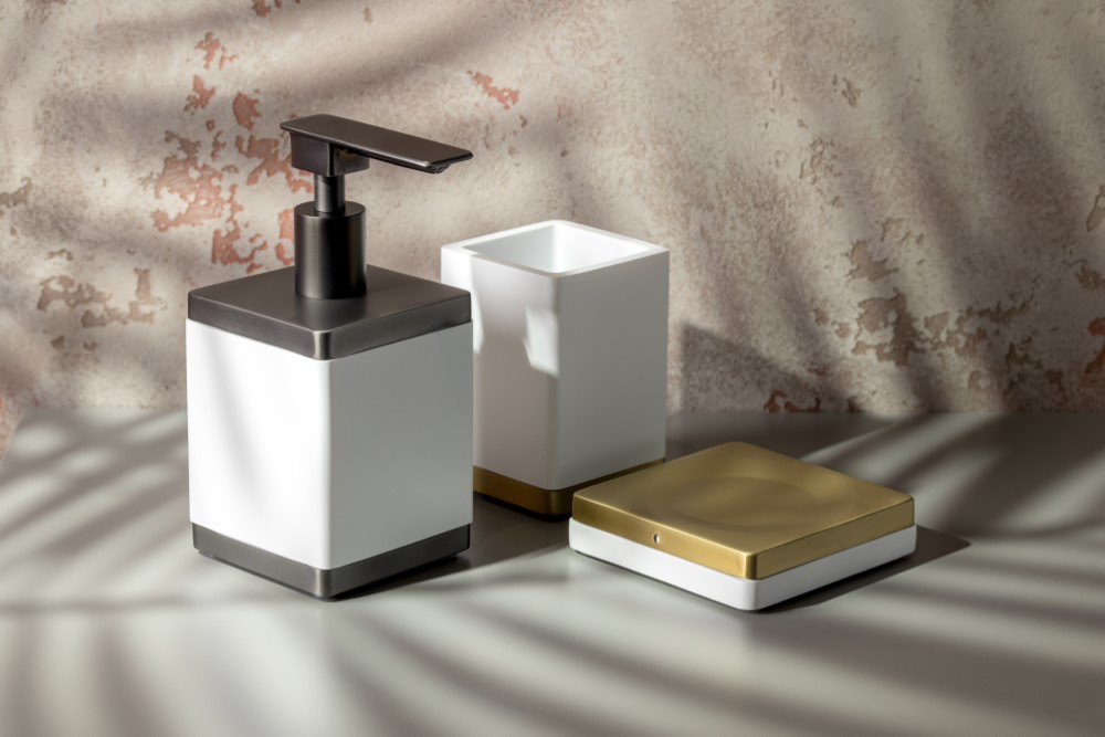Мыльница квадратная Qubic Matt Gold