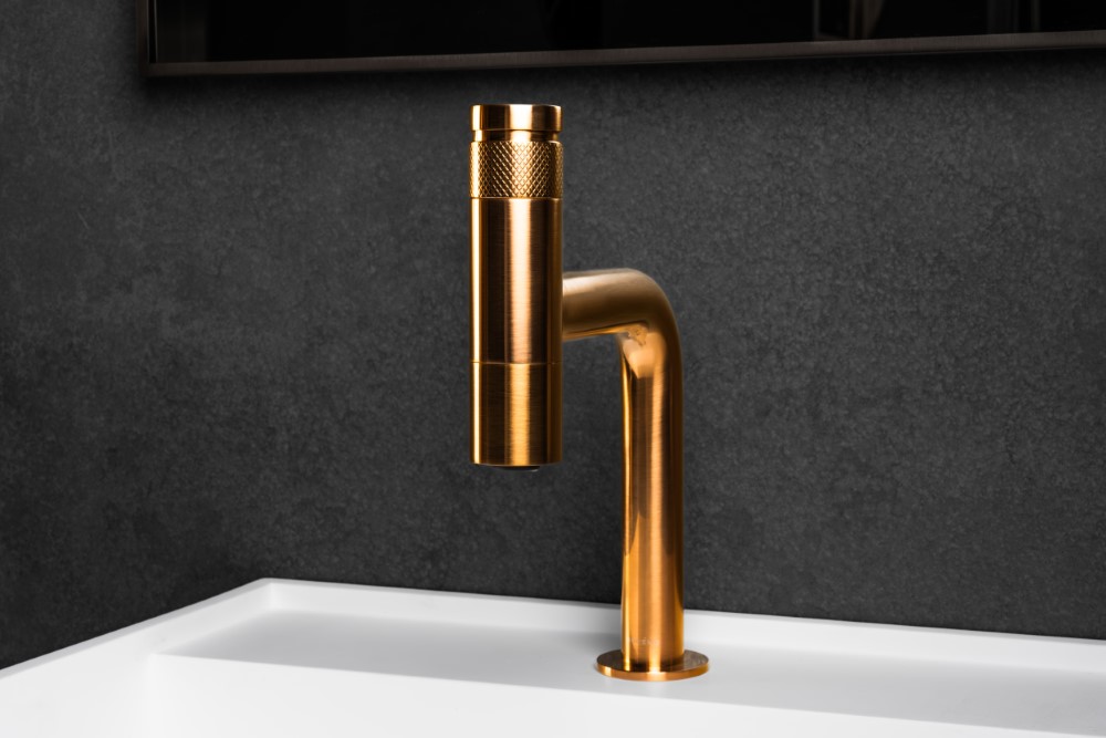 Смеситель автоматический для раковины SOLO TECH Copper Brushed