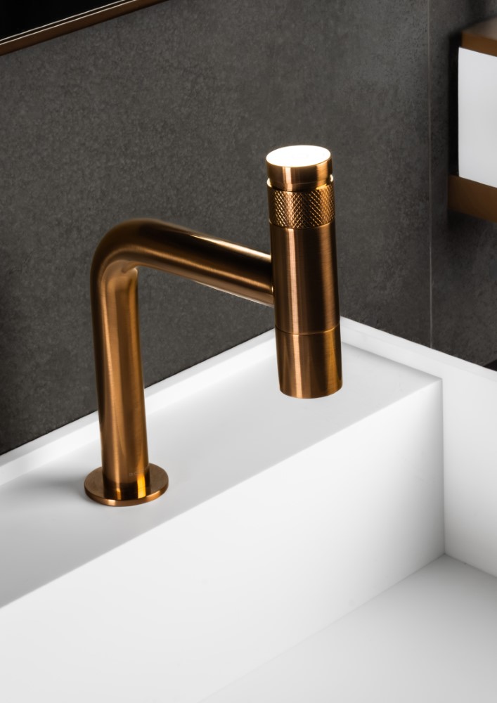 Смеситель автоматический для раковины SOLO TECH Copper Brushed