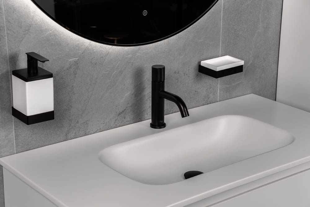 Мыльница настенная Qubic Matt Black