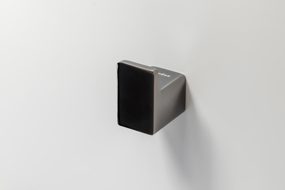 Крючок Qubic Gun Metal